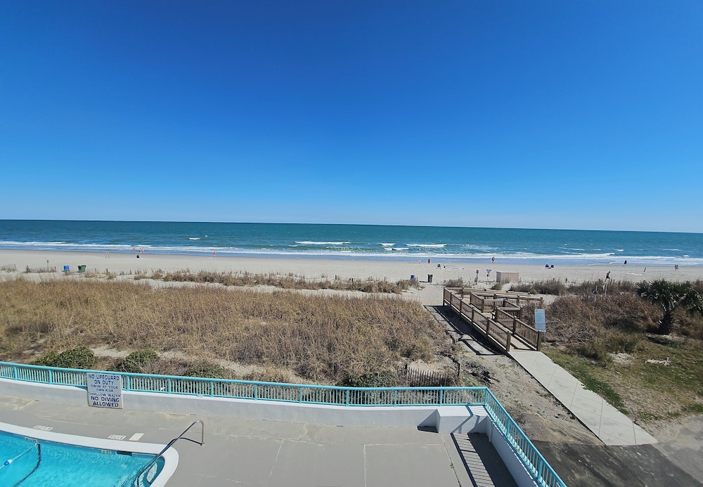 Southern Breeze Oceanfront 57/61
