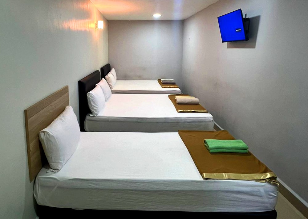 Ark Hotel Subang Airport 8/21