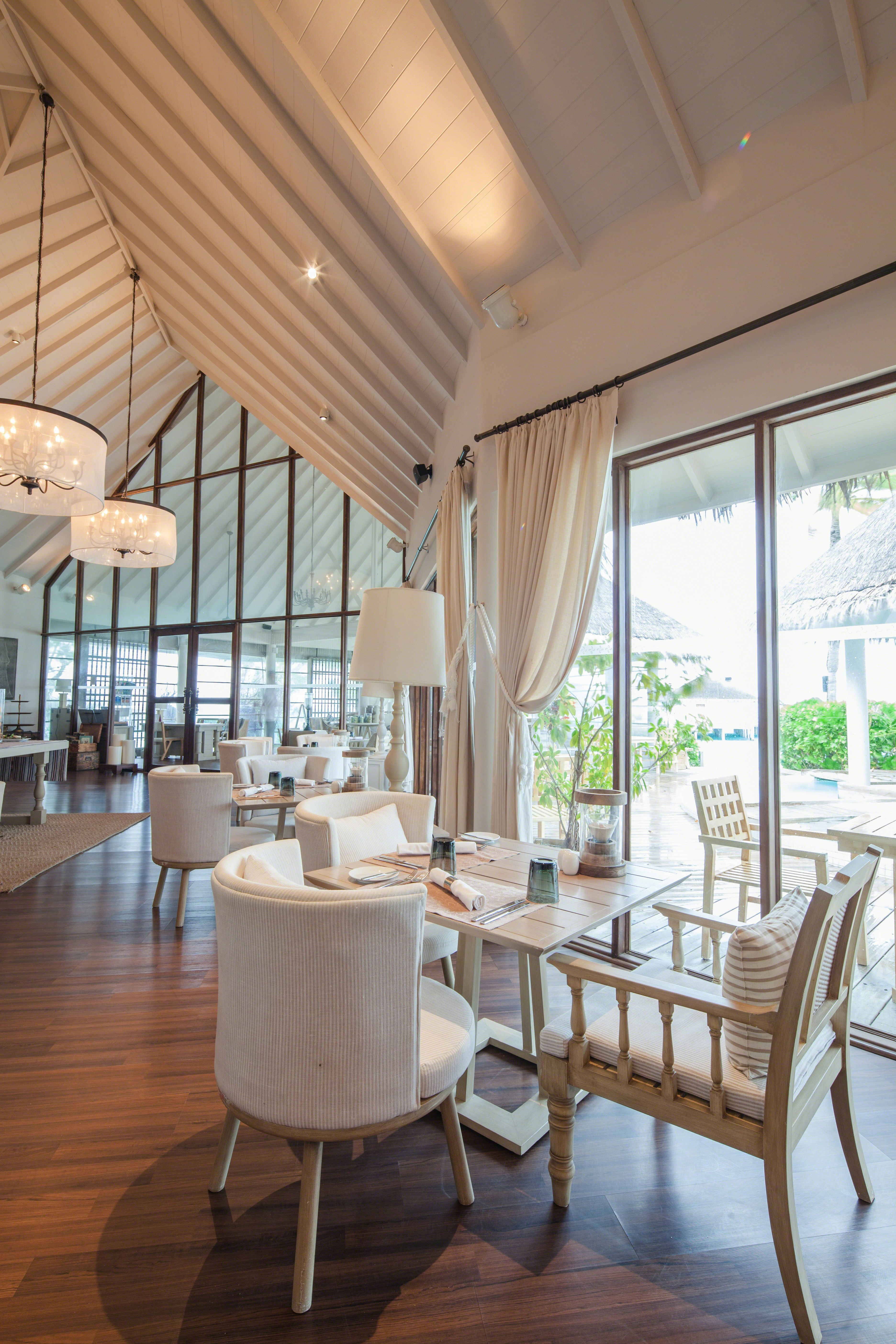 Machchafushi Island Resort & Spa Maldives, The Centara Collection 78/90