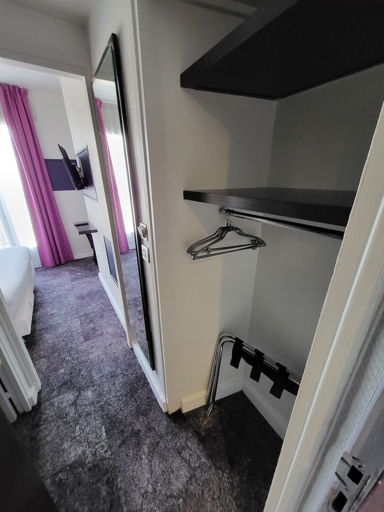 Accueil Hotel Paris Pigalle Montmartre 37/61