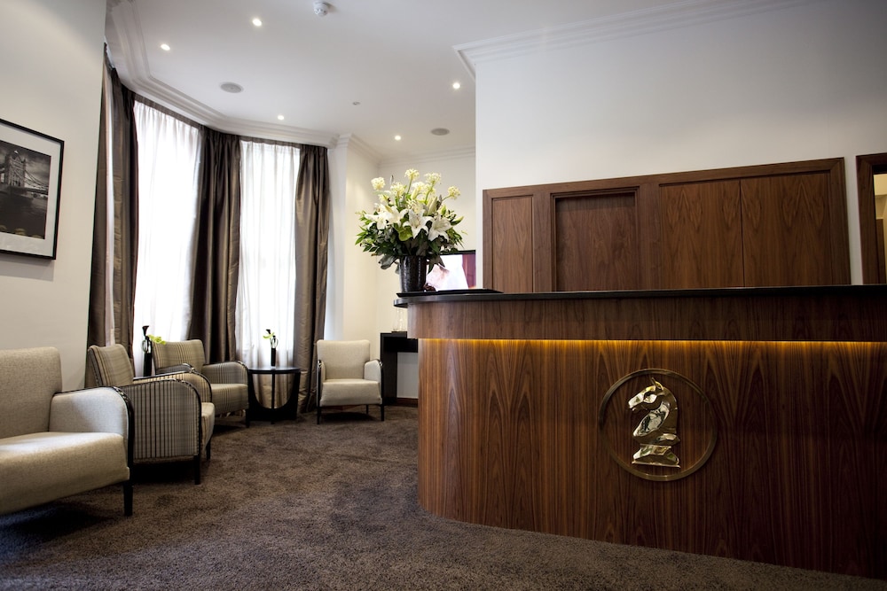 Presidential Apartments - Kensington 6/69