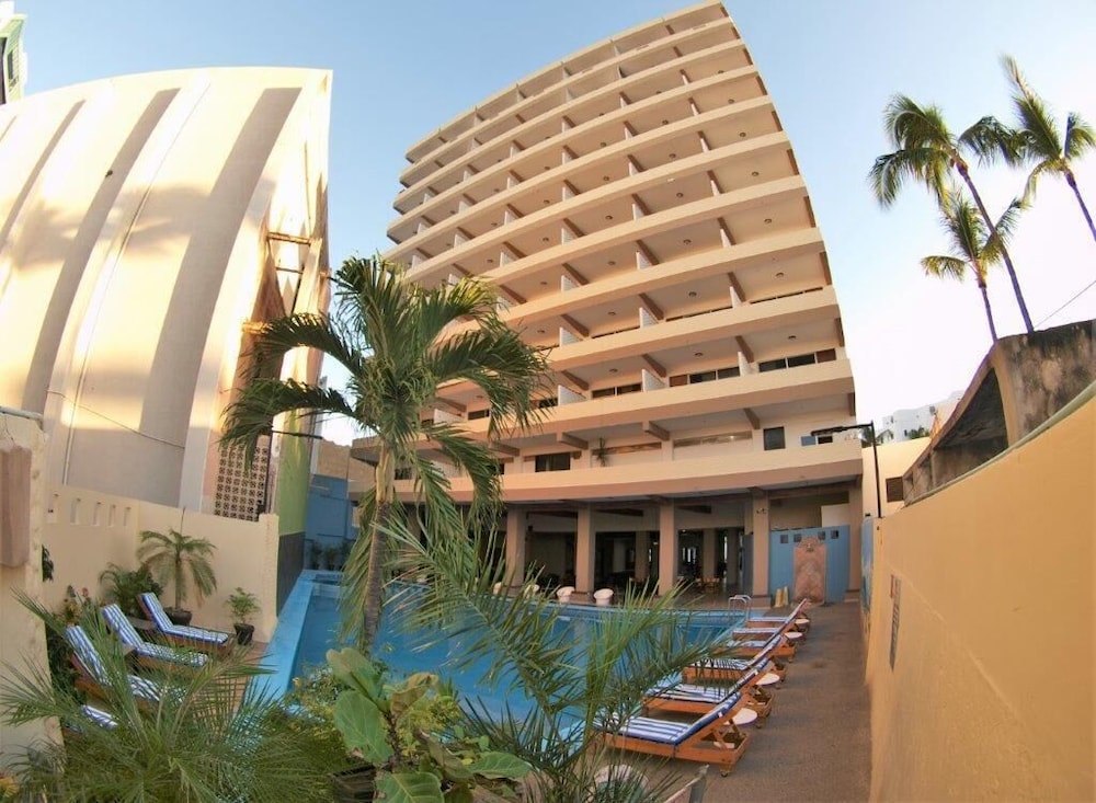 Playa Bonita Hotel 6/40