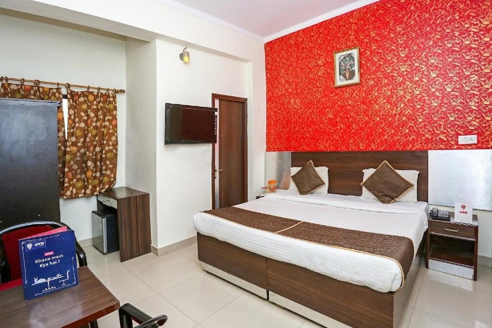Anand Villa 15/50