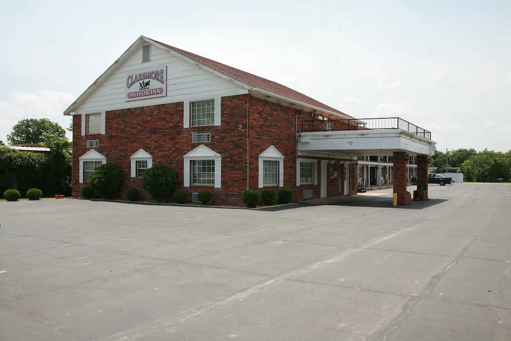 Claremore Motor Inn 7/34