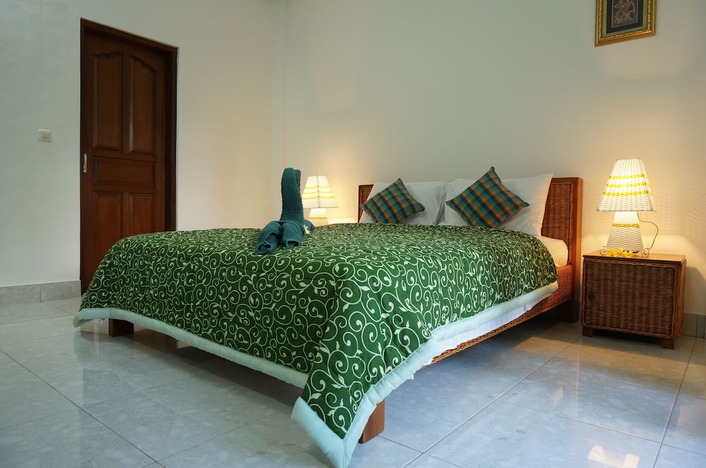 Argasoka Bungalows 23/77