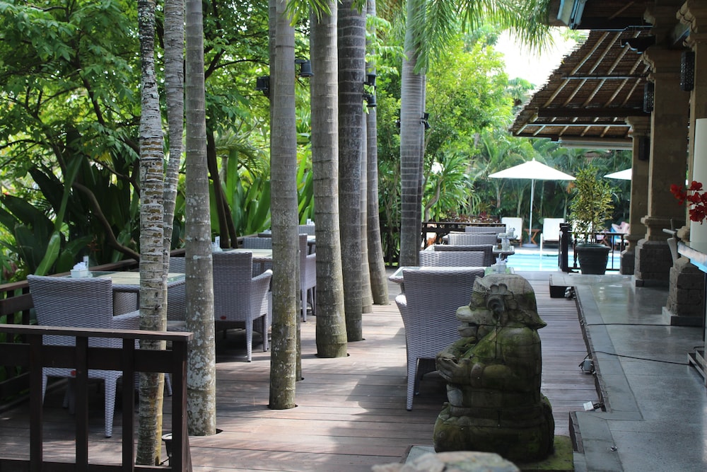BALI AGUNG VILLAGE photo3