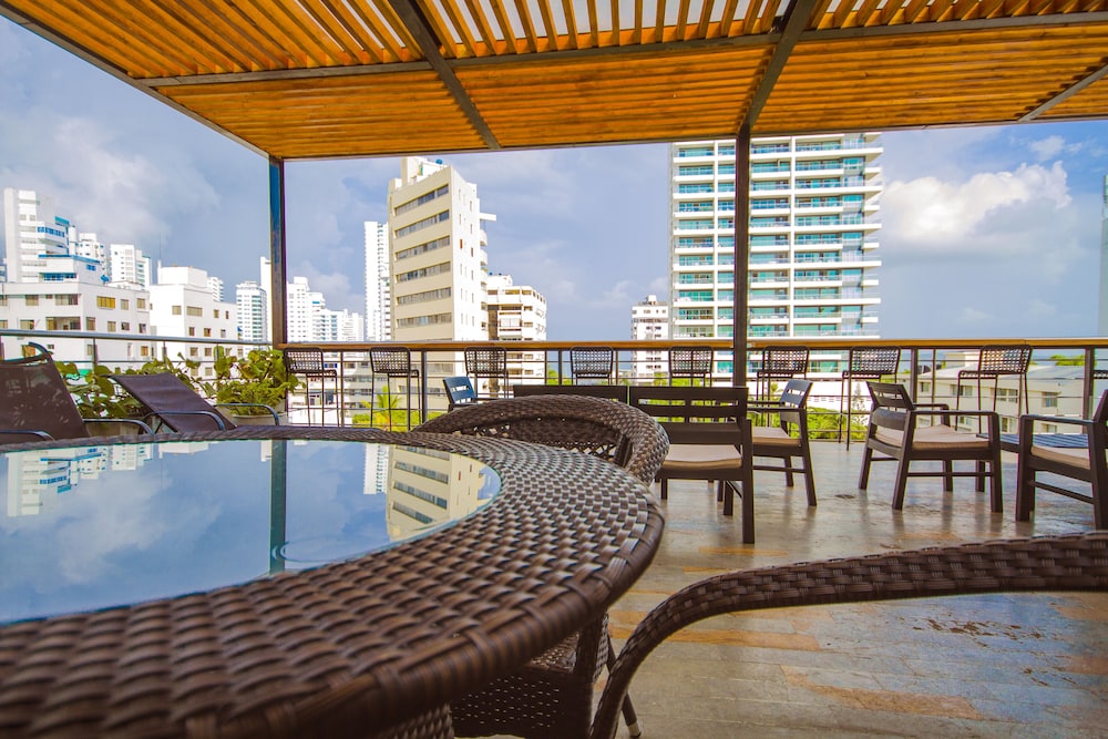 swimming pool spa