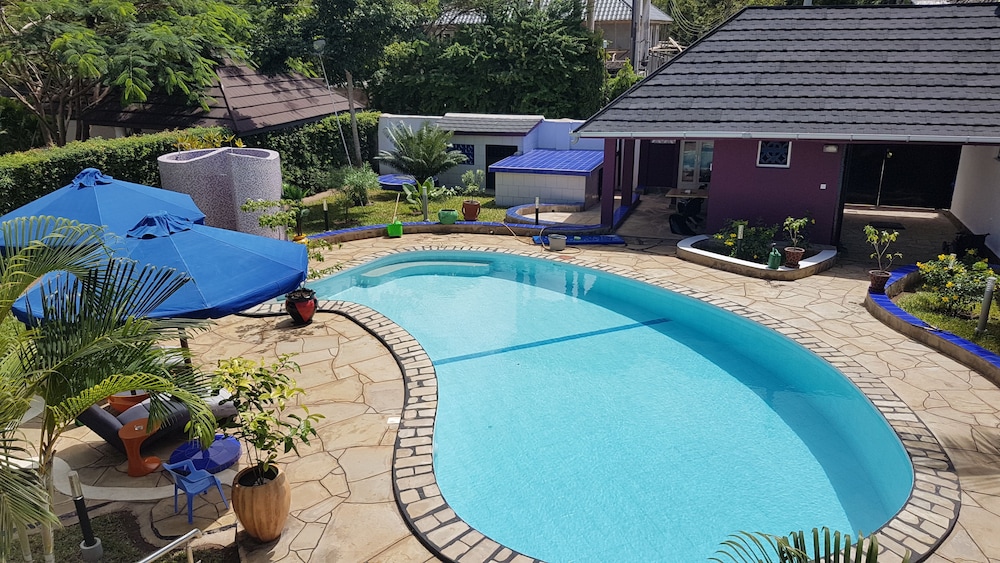 Madiba 2 Cottage 13/17