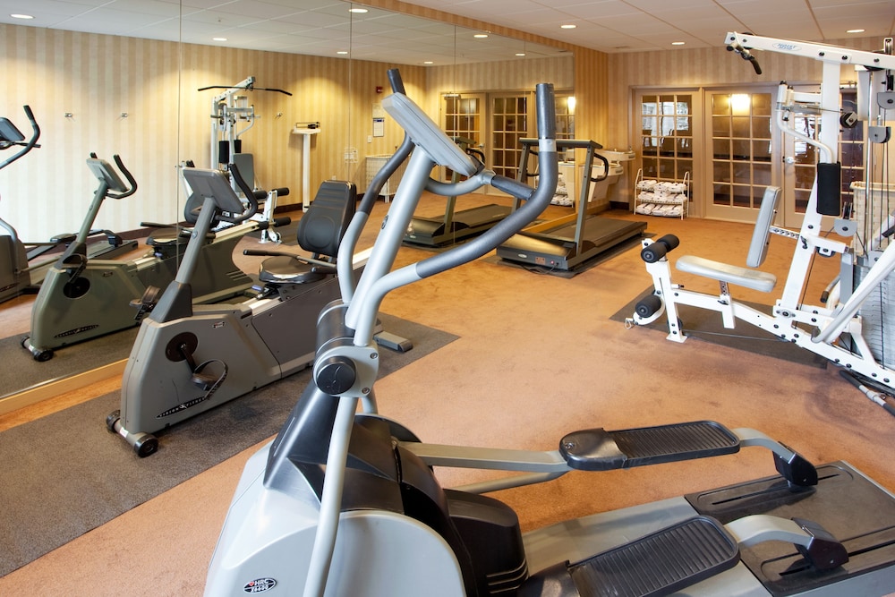 Holiday Inn Express & Suites Hagerstown 42/67