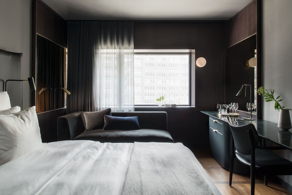 STANDARD, TWIN BEDS
