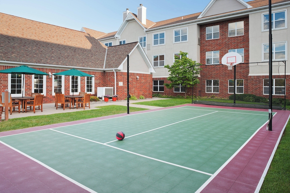Residence Inn By Marriott Bloomington By Mall of America 24/48