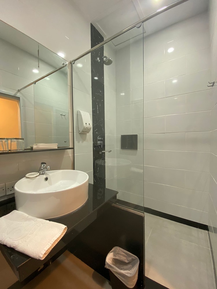 Batam Harbour Boutique Hotel And Spa 66/66