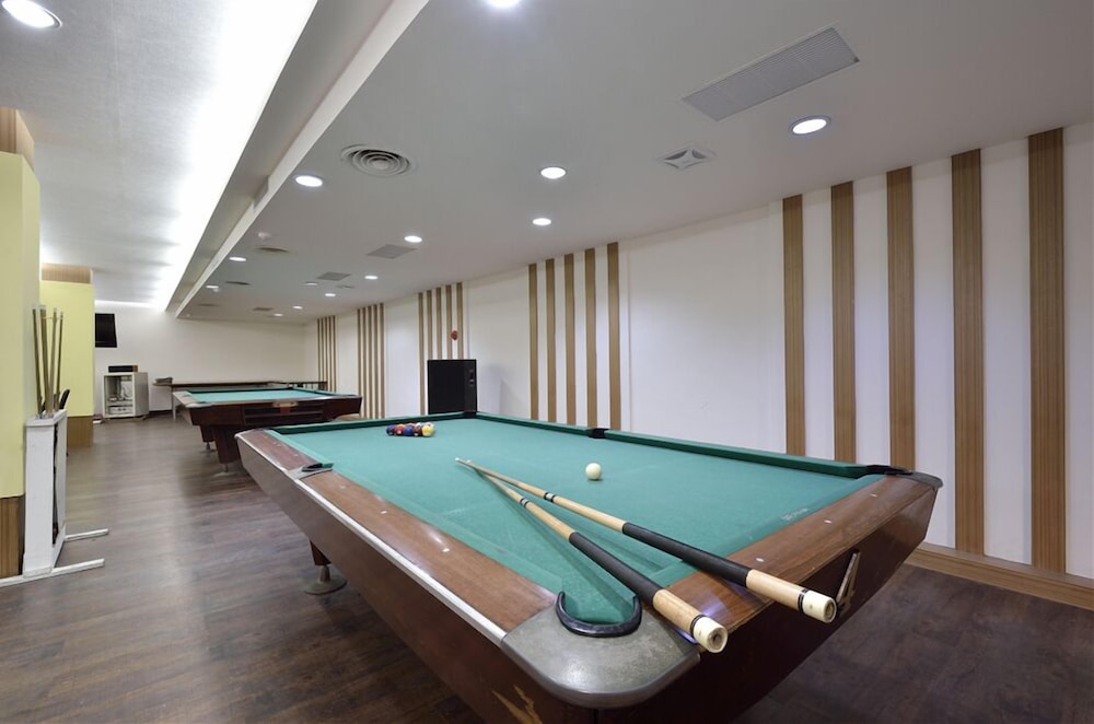 Toong Mao Kao-shang-ching Hotel 36/54