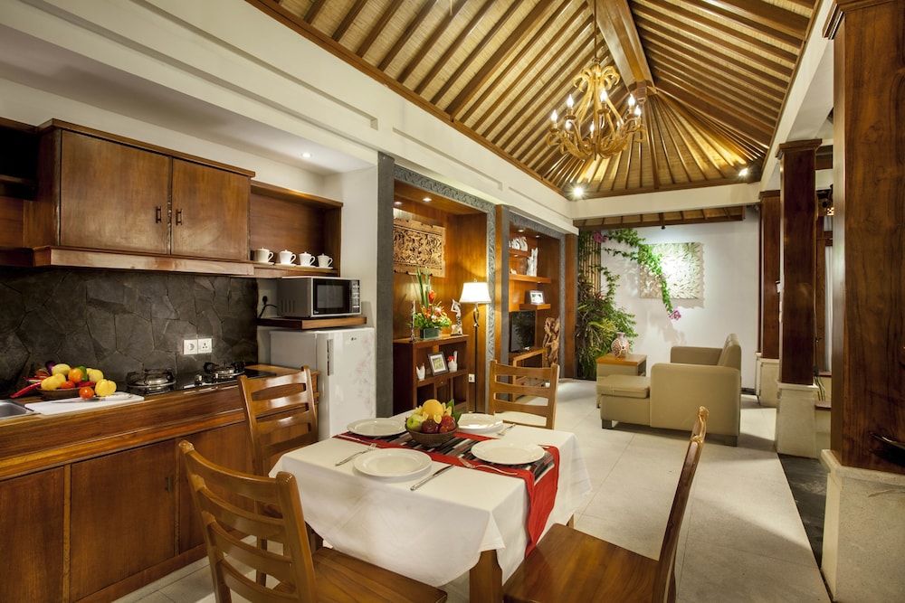 Astagina Resort Villa And Spa 61/76