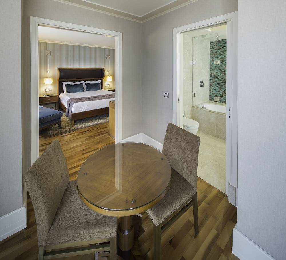 Titanic City Taksim Hotel 50/73