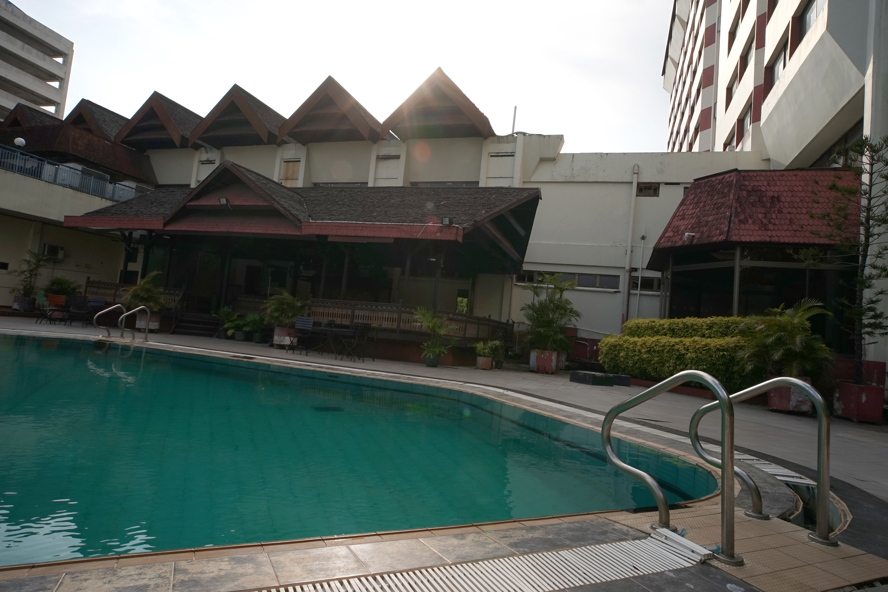 Collection O 1963 Hotel The New Benakutai (ex Capital O 1963 Hotel The New Benakutai) 10/60