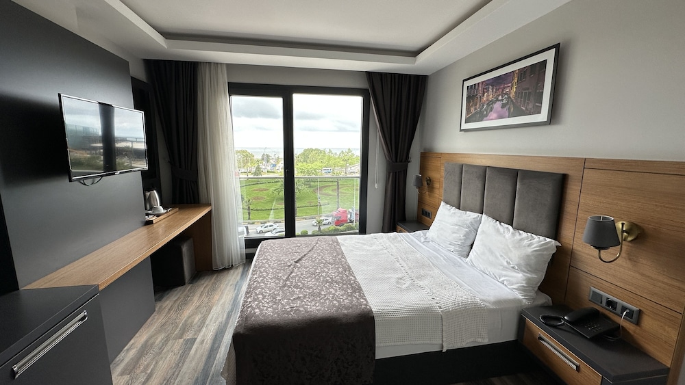 Emay Otel 12/27