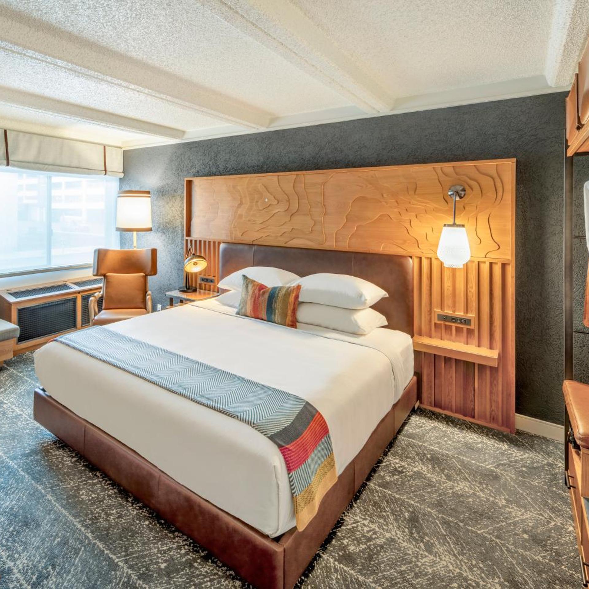 Urban, Suite, King Bed