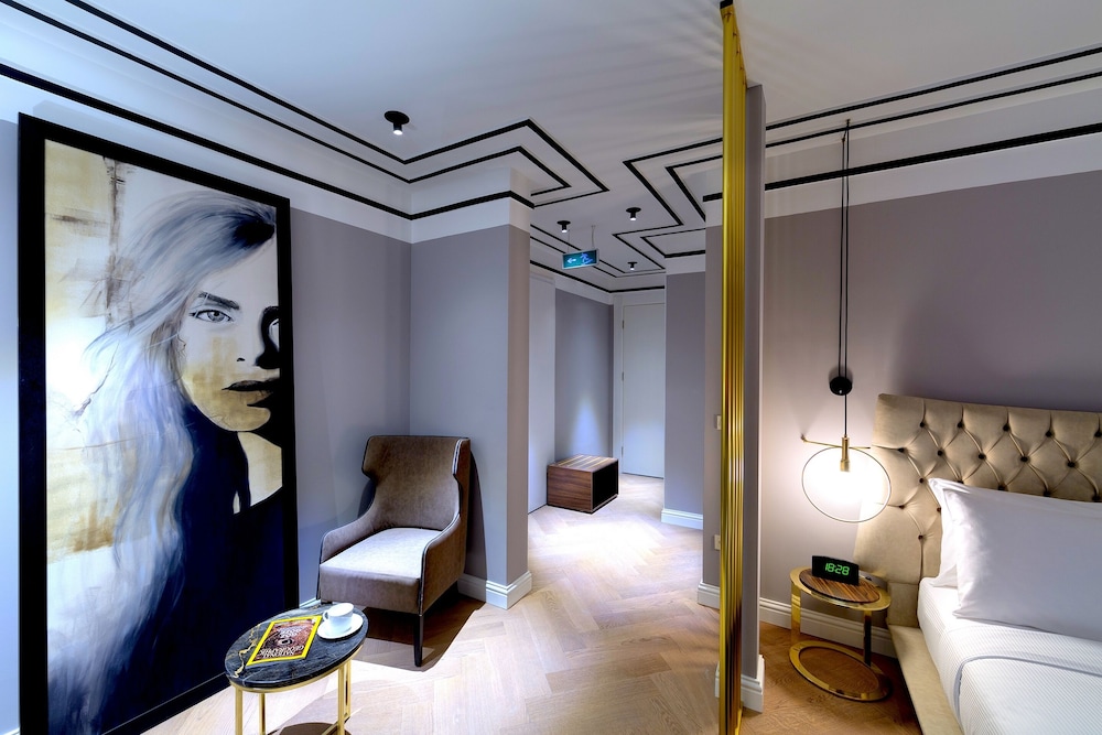 Walton Hotels Galata 13/35
