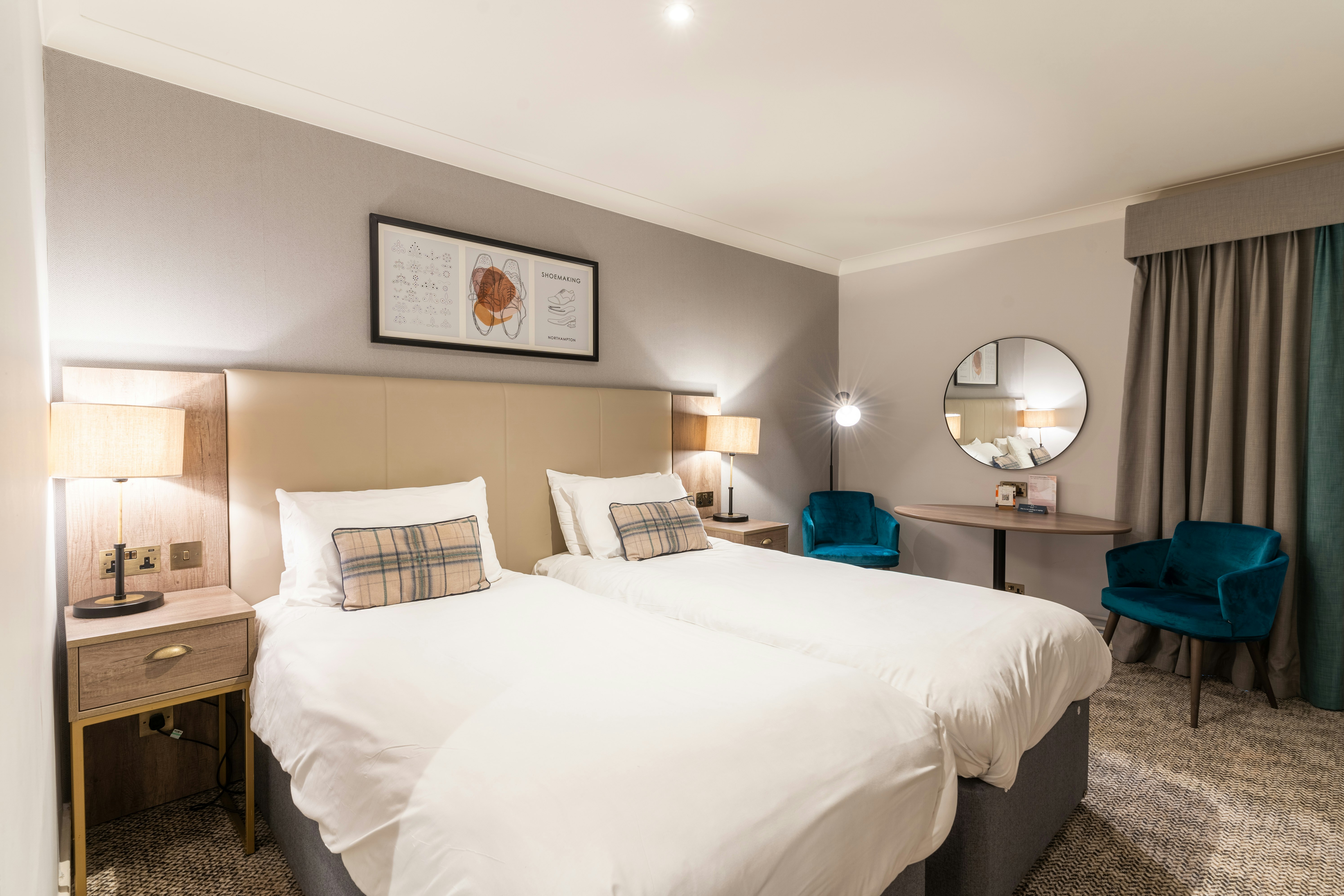 Superior, Twin Beds
