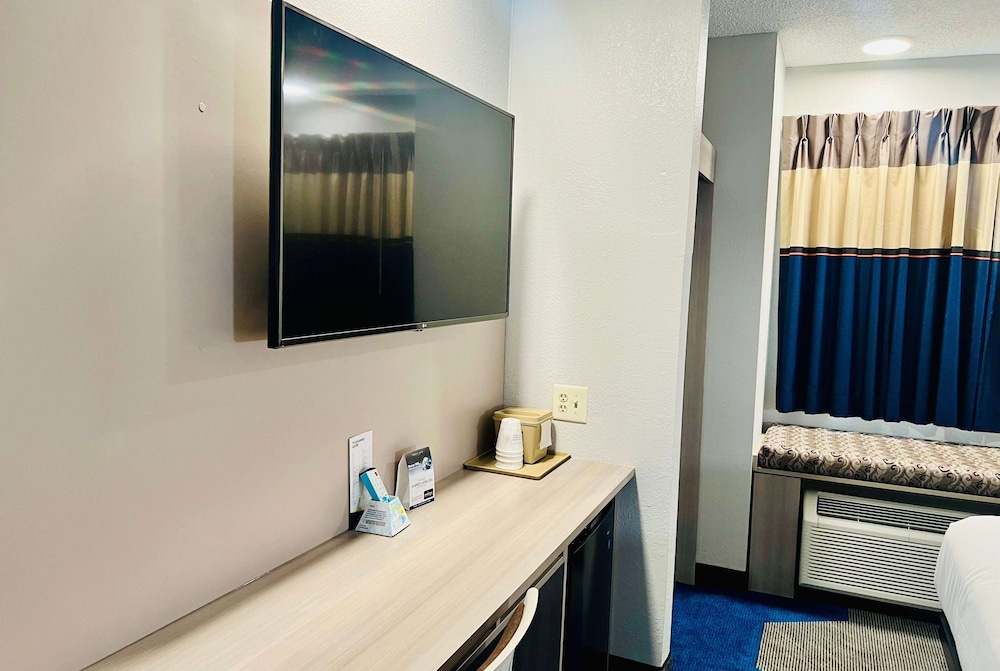 Microtel Inn Suites By Wyndham Georgetown 47/59