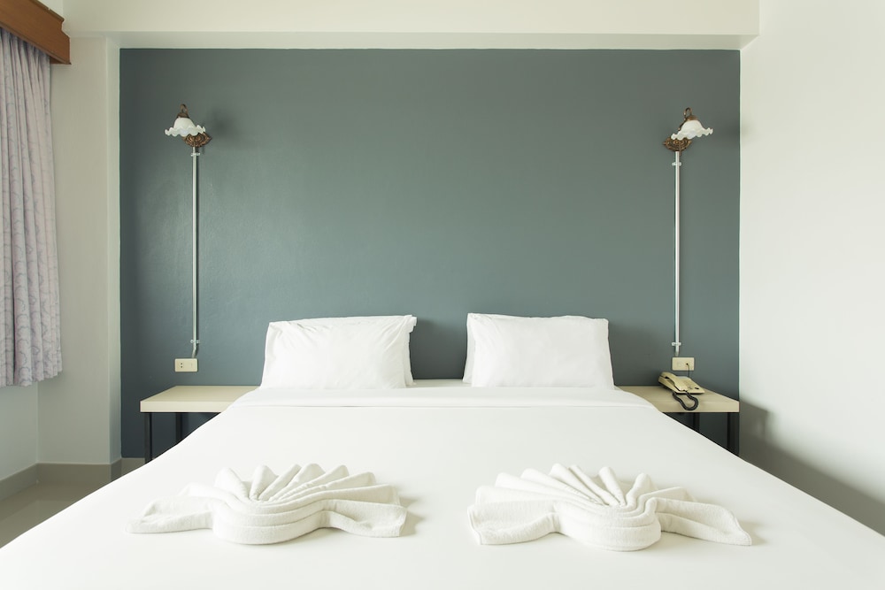 City Hotel 20/50
