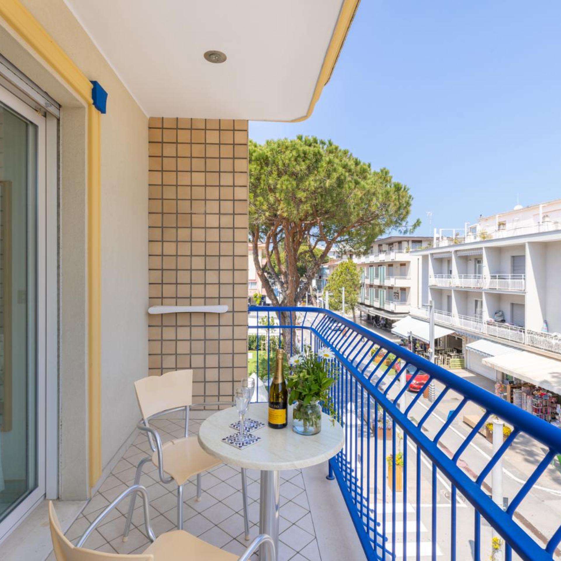 Hotel Caprice 5/50