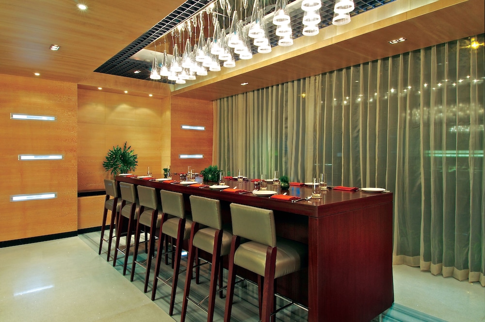 Vivanta Hyderabad, Begumpet 54/55