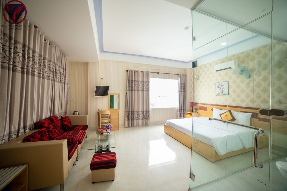 Yen Vy 04 Luxury Hotel 15/33