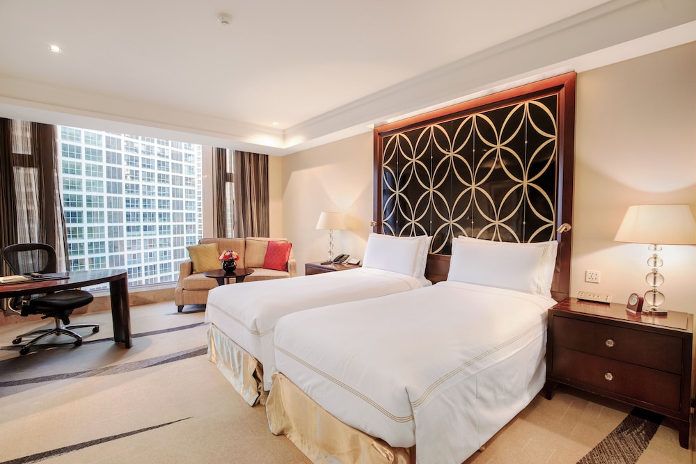 DELUXE, TWIN BEDS