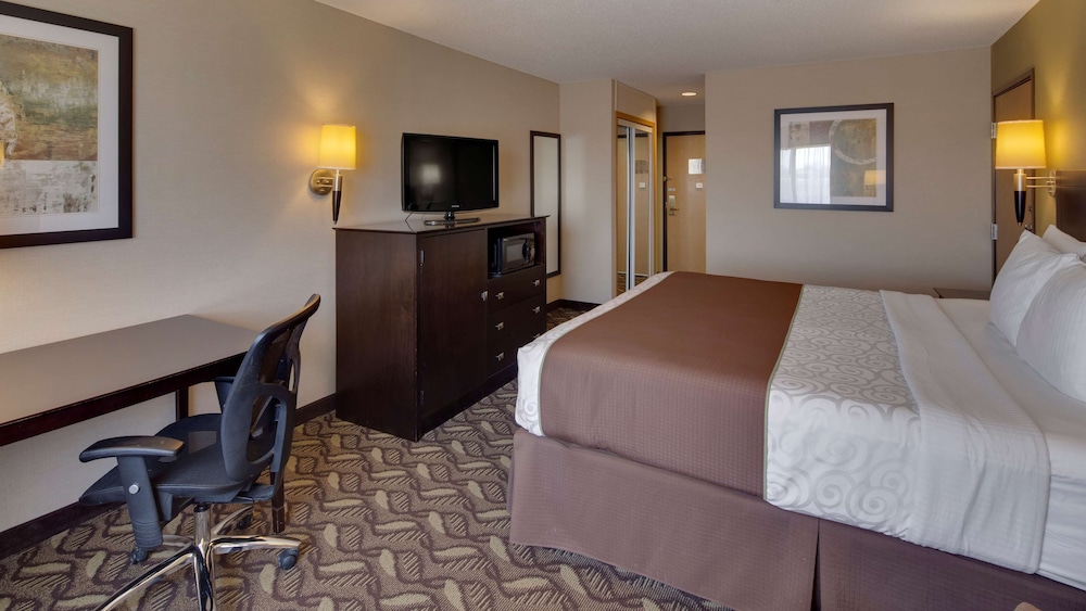 Best Western Pontiac Inn 4/26
