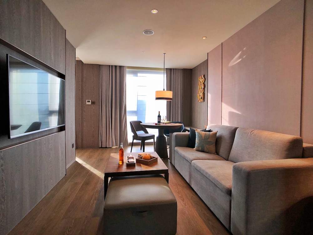 Doubletree By Hilton Taipei Zhongshan 45/51