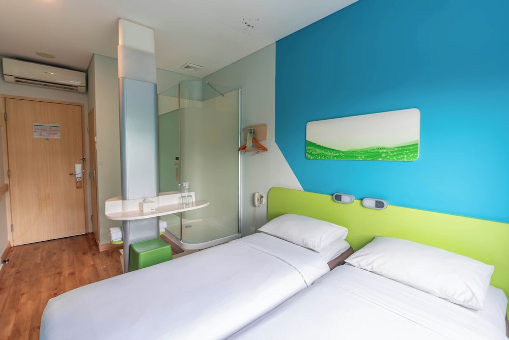 Hotel The Suddha Asia Afrika Bandung 11/31