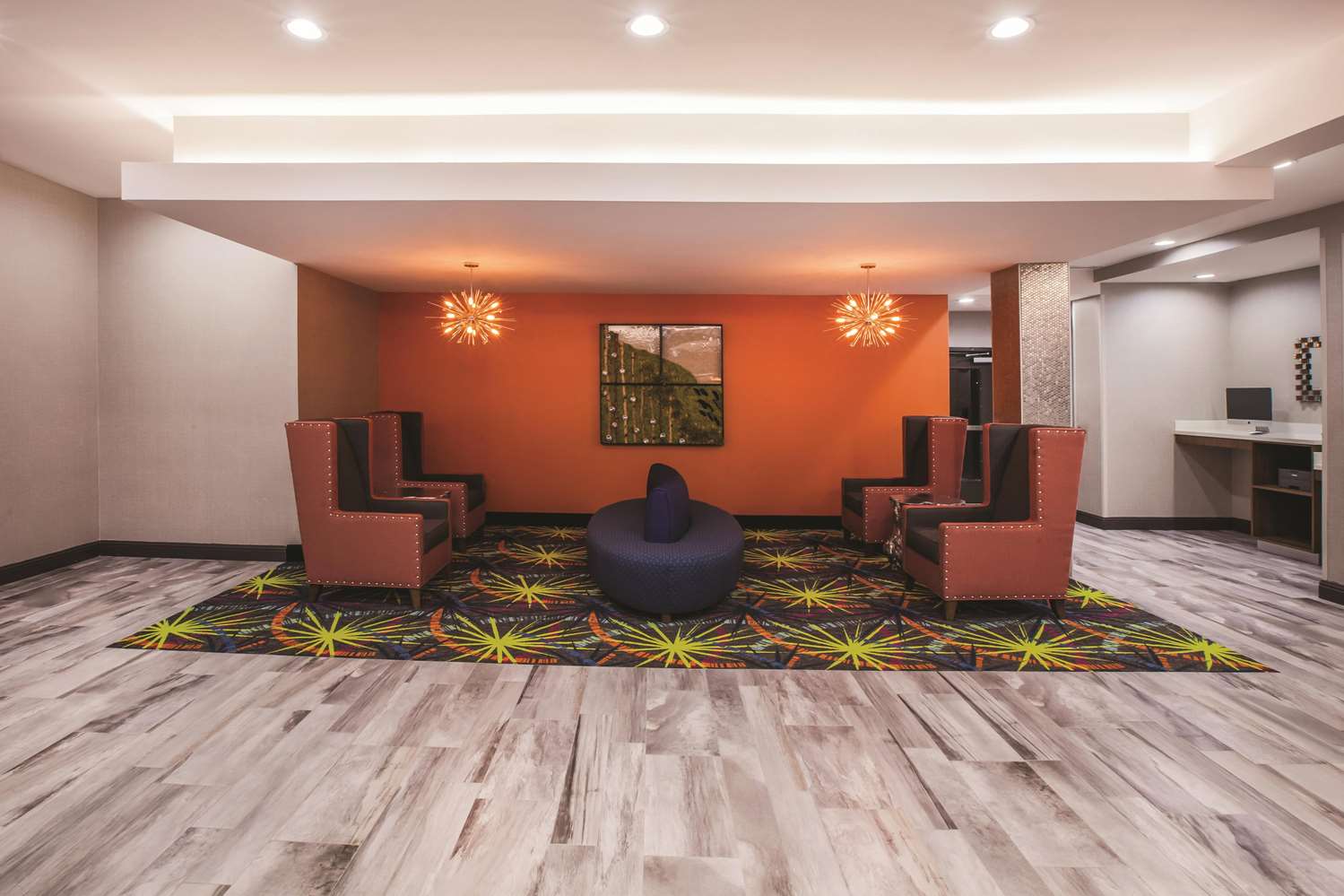 La Quinta Inn & Suites by Wyndham Baton Rouge - Port Allen 12/18