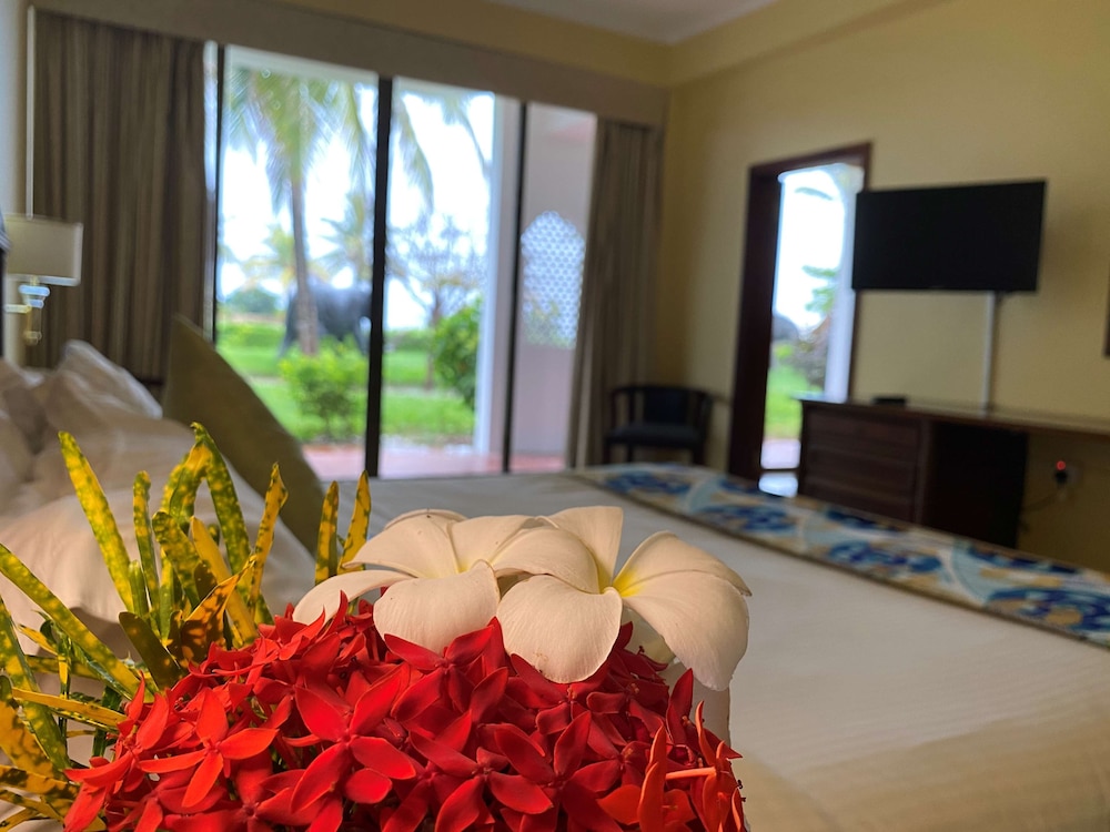Golden Tulip Dar Es Salaam 43/71