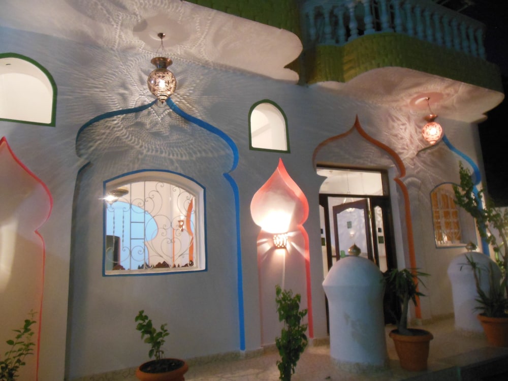 Cleopatra Hotel Luxor 5/33