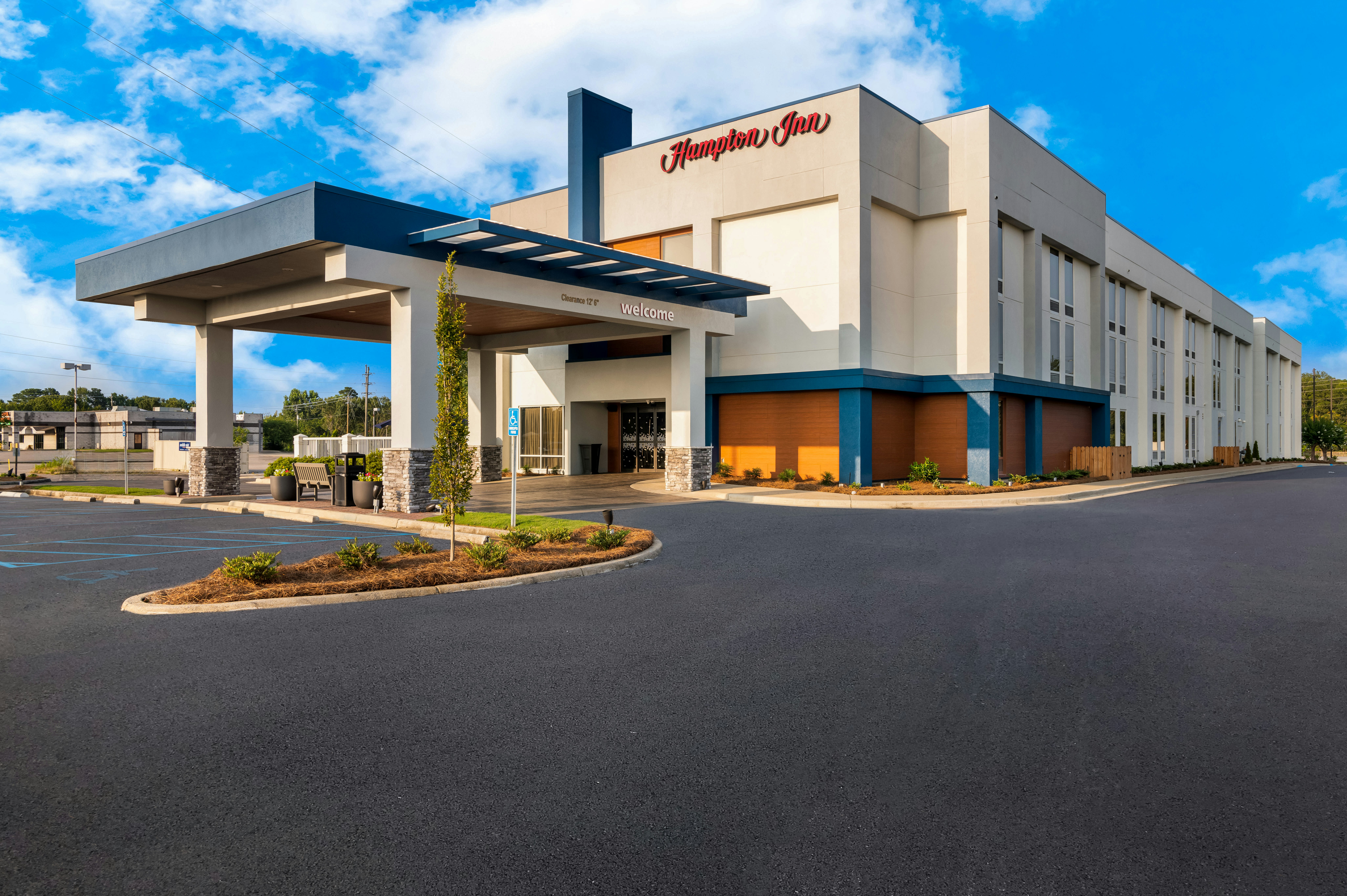 Hampton Inn Gadsden 52/56