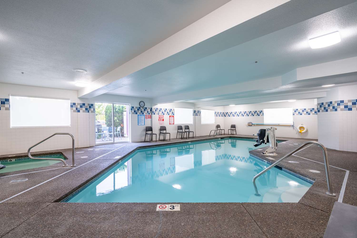 Best Western Lake Oswego/Portland Hotel & Suites 16/38