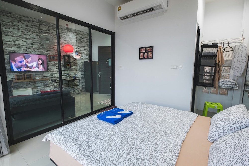 The Smart Hostel 8/21