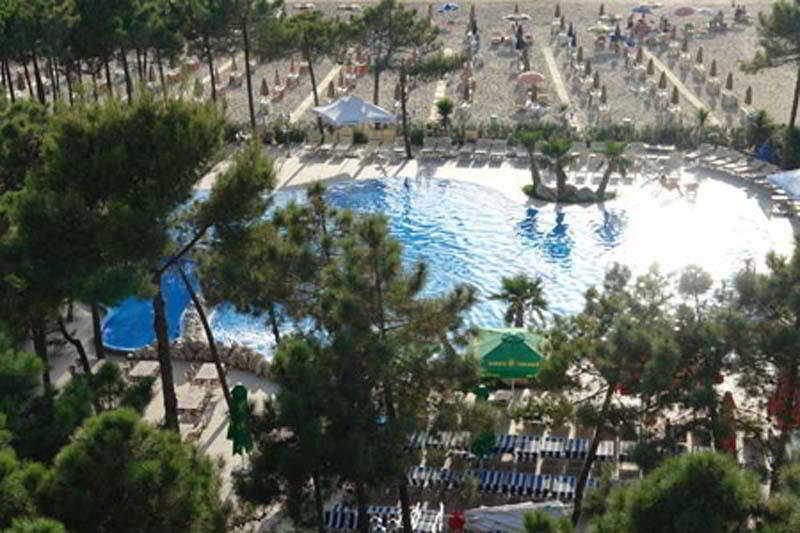 Bonita Dolce Vita Hotel 41/44