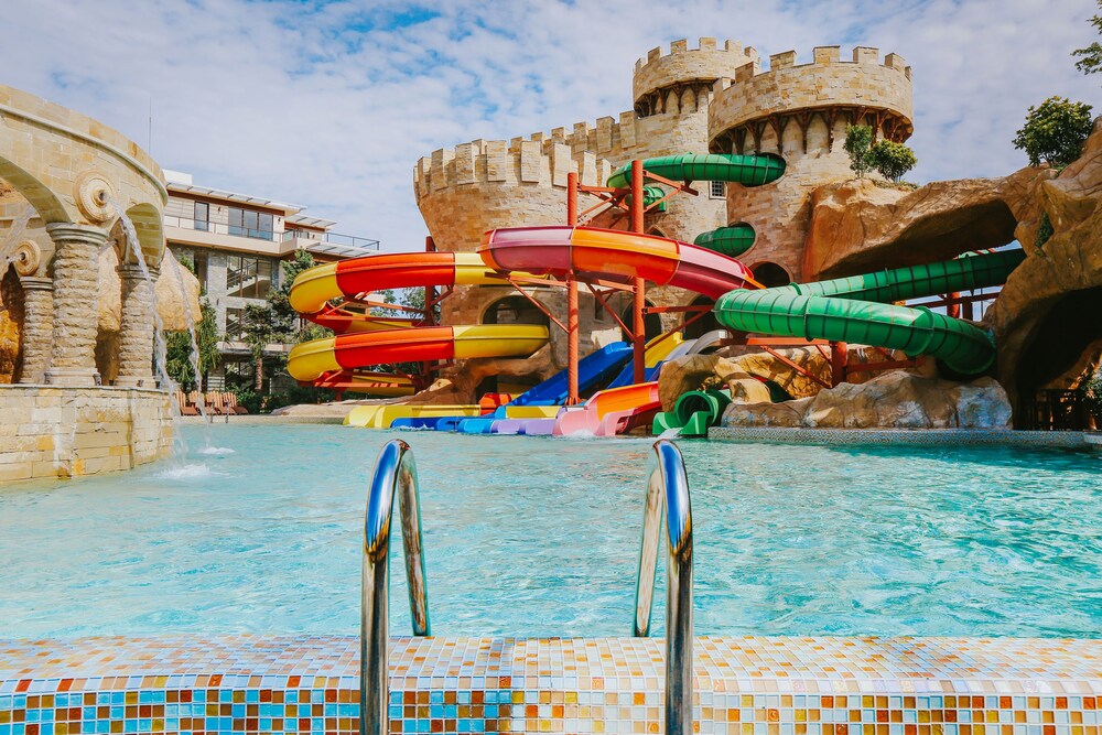 Dreamland Oasis Hotel Chakvi 54/63