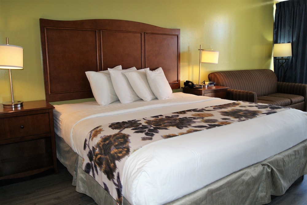 Willow Tree Inn 19/38