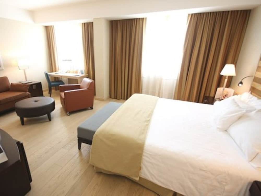 Sheraton Parco De Medici Rome Hotel 9/66