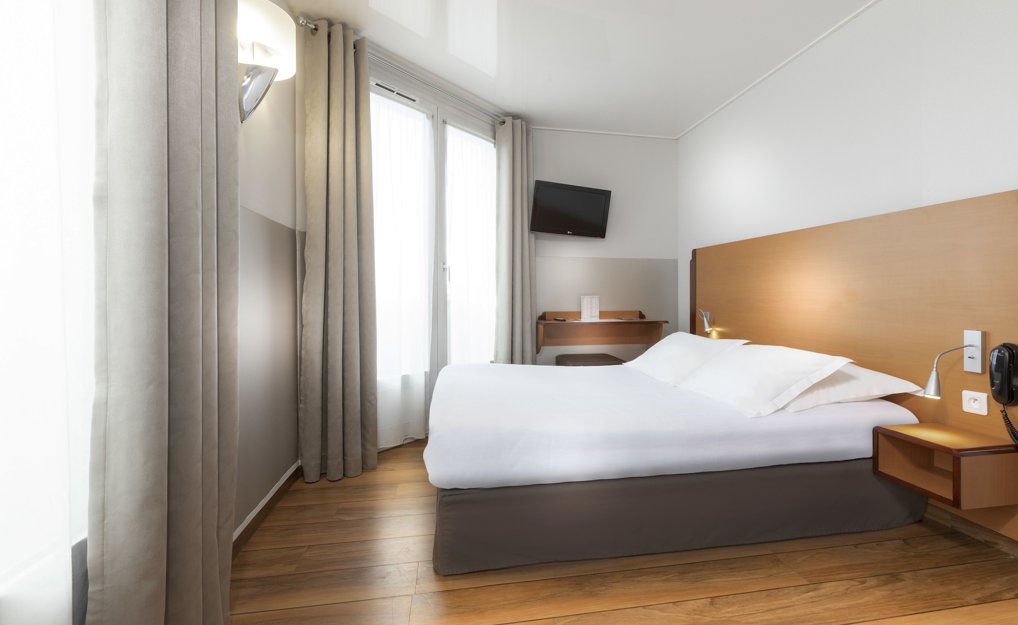 PARISIENNE, DOUBLE BED