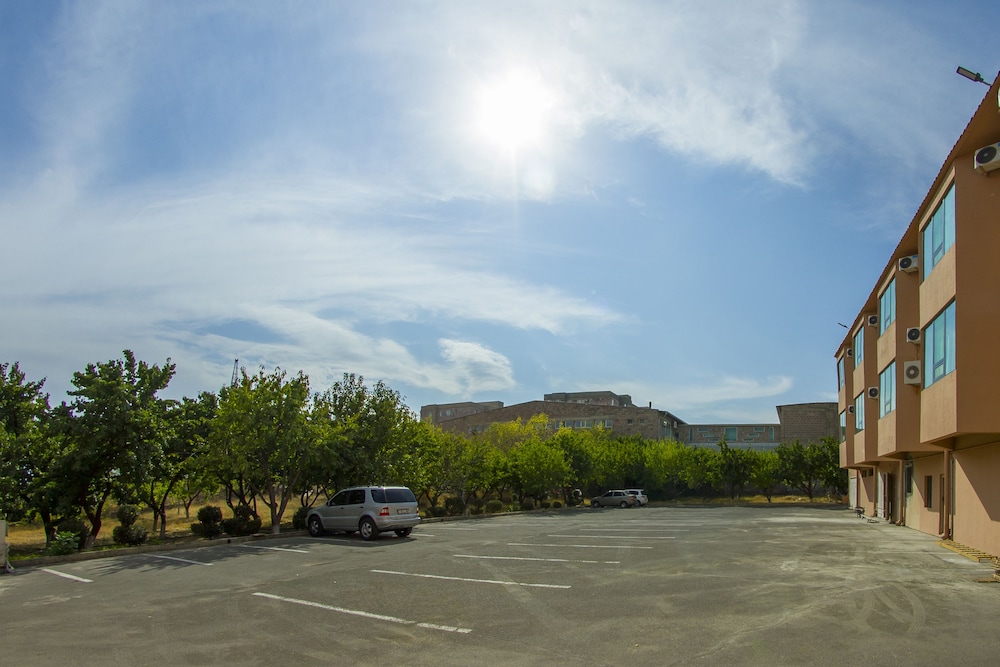 Inga Hotel Yerevan 43/50