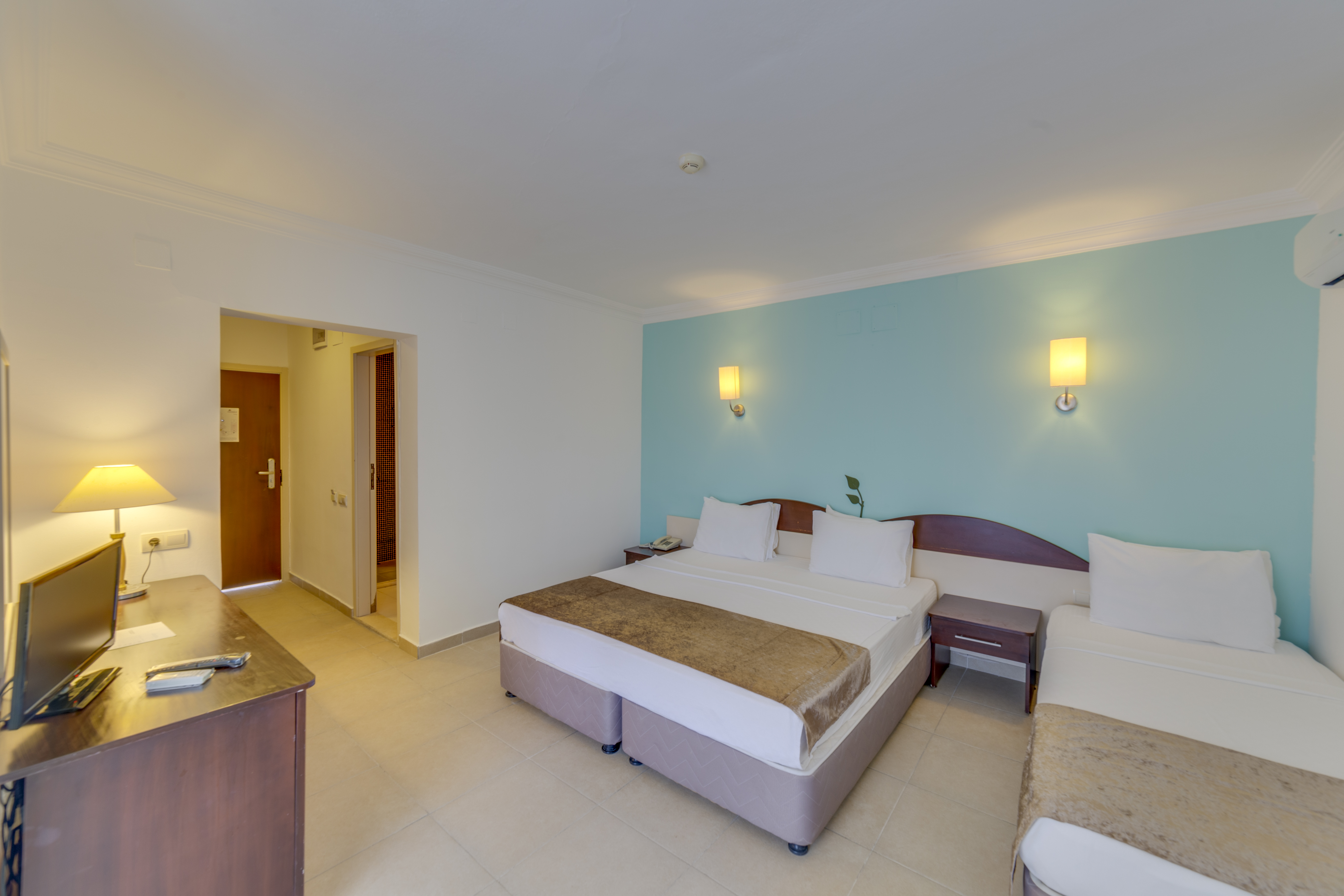 Economy, Double Bed