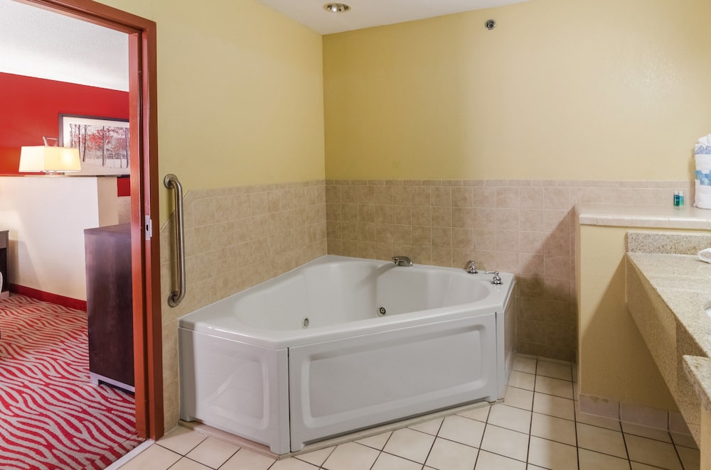 Holiday Inn Express Hotel And Suites Vinita 29/63