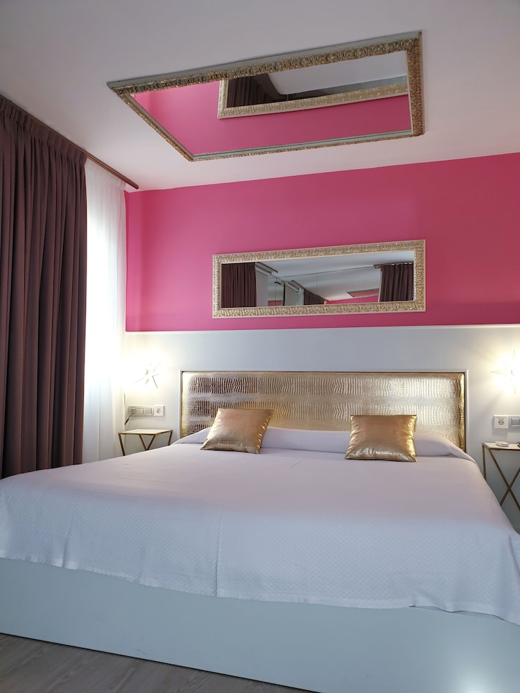 H Hotel 20/65