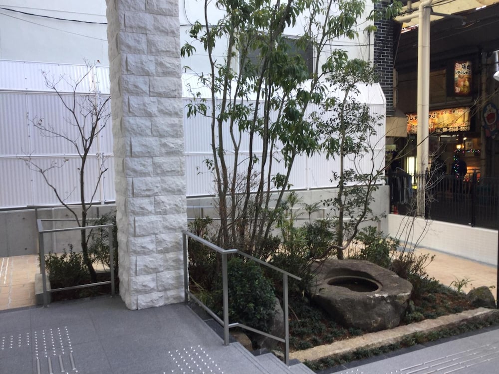 BANDE HOTEL OSAKA 40/45