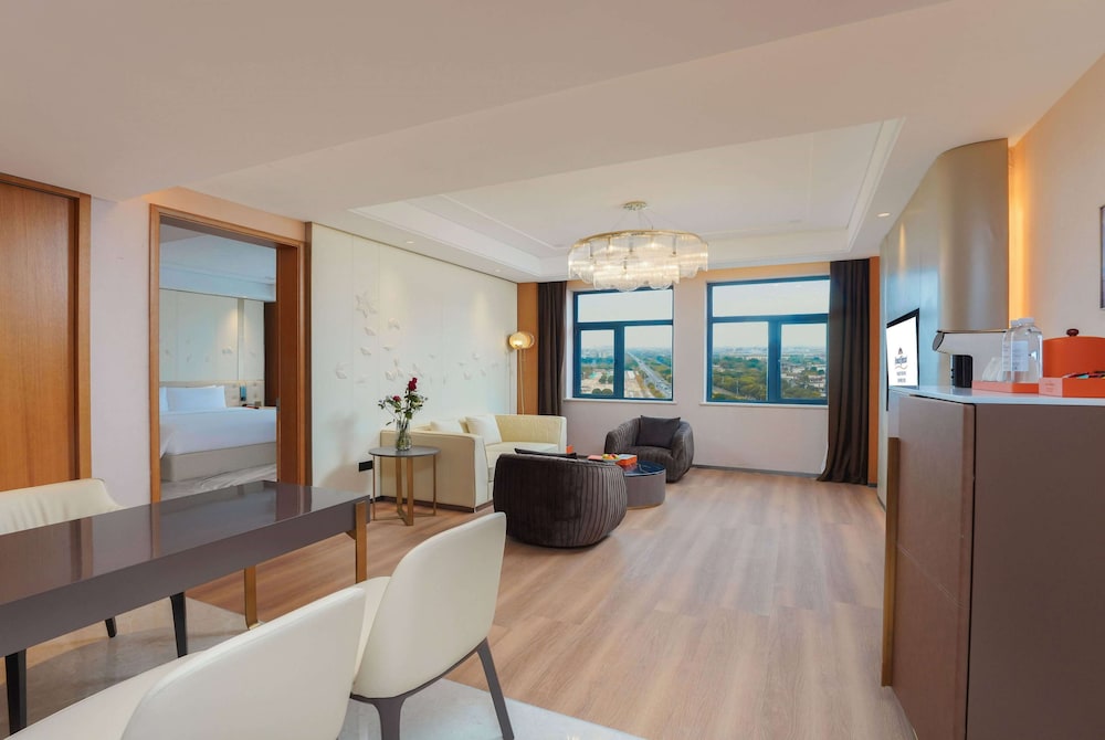 Howard Johnson by Wyndham Huaqiao Plaza Xinyu 26/30